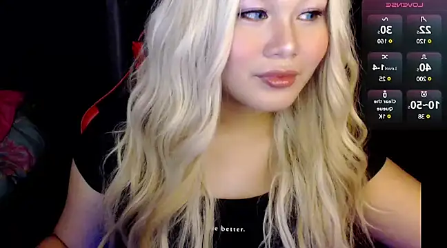 Snapshot of stacey_wills44 chatting on 12.14.24 stacey wills44 online show from 12.14.24