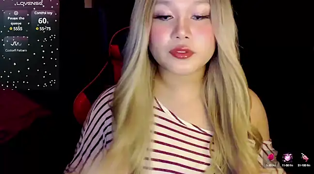 Snapshot of stacey_wills44 chatting on 03.03.25 stacey wills44 online show from 03.03.25