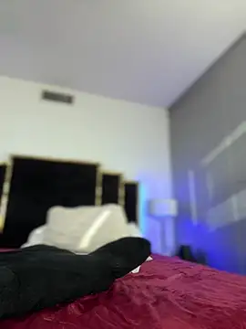 Snapshot of KarissaChantelle chatting on 01.12.25 KarissaChantelle online show from 01.12.25