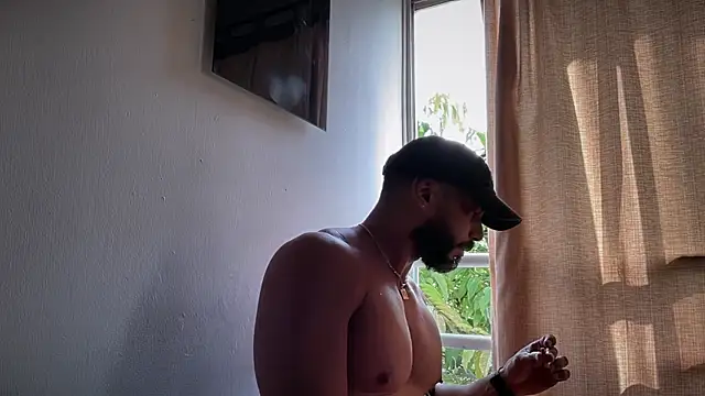 romeolovedark online show from 02.19.26