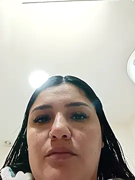 Snapshot of laura_dirtyhot chatting on 11.09.25 laura dirtyhot online show from 11.09.25