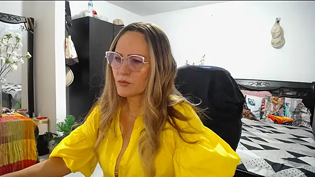 Xiimen online show from 01.29.25