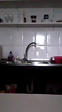 Moi Lina online show from 12.05.24