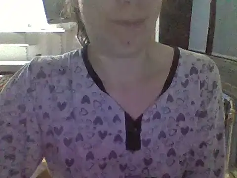 Moi Lina online show from 10.19.25