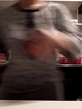 Moi Lina online show from 02.15.26