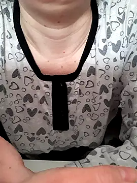 Moi Lina online show from 04.12.26