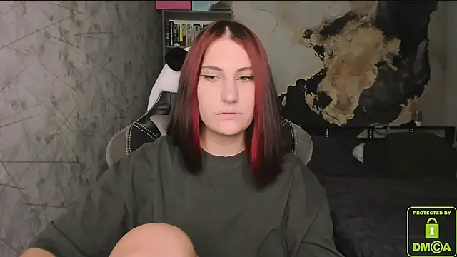 Snapshot of dj_eban_ chatting on 09.30.25 dj eban online show from 09.30.25