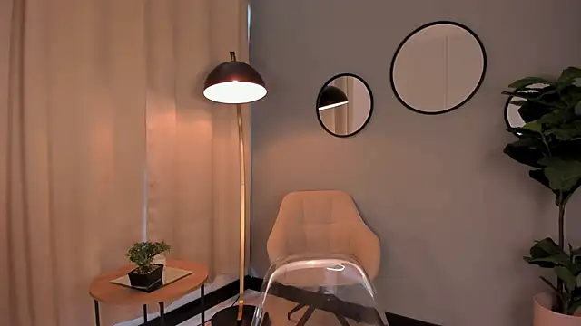 LiaPearce online show from 12.09.24