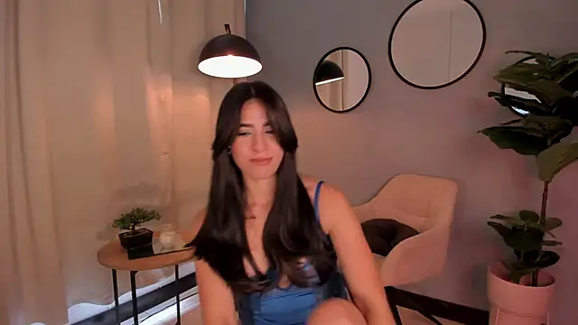 LiaPearce online show from 12.14.24