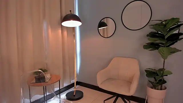 LiaPearce online show from 02.02.25