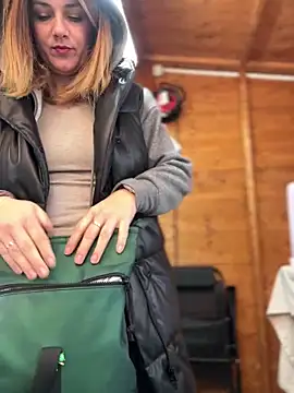 DaisyVibesss online show from 01.05.25