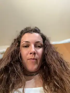 DaisyVibesss online show from 07.04.26