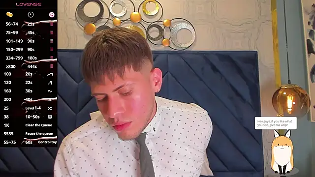 Snapshot of SebastianMaximoff chatting on 01.08.25 SebastianMaximoff online show from 01.08.25