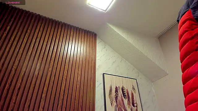 Snapshot of SebastianMaximoff chatting on 10.12.25 SebastianMaximoff online show from 10.12.25