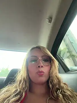 Snapshot of ValeriaHot69 chatting on 02.23.26 ValeriaHot69 online show from 02.23.26