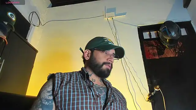 CamiloGray  online show from 12.18.25