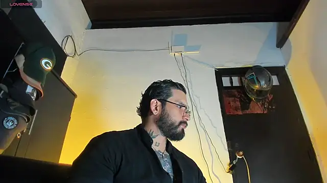 CamiloGray  online show from 12.22.25