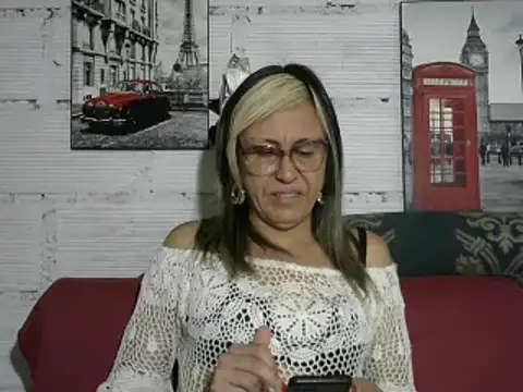 divahot08 online show from 12.12.24