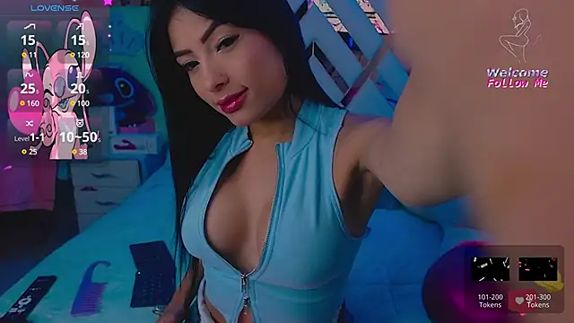 Snapshot of adda_mancini chatting on 02.22.25 adda mancini online show from 02.22.25