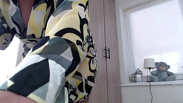 Snapshot of increible_della chatting on 02.24.26 increible della online show from 02.24.26