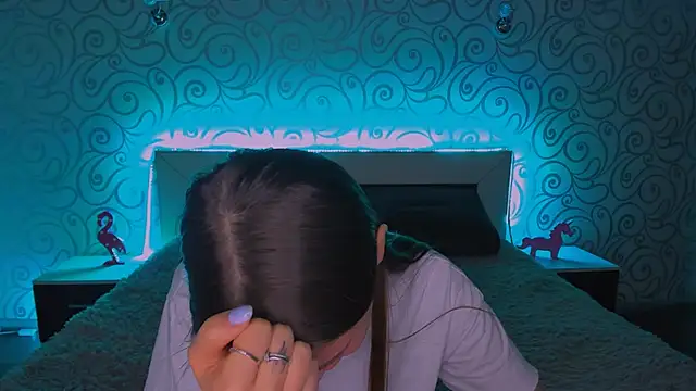 AlexaBarkley online show from 12.15.24