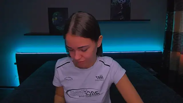 AlexaBarkley online show from 12.24.24