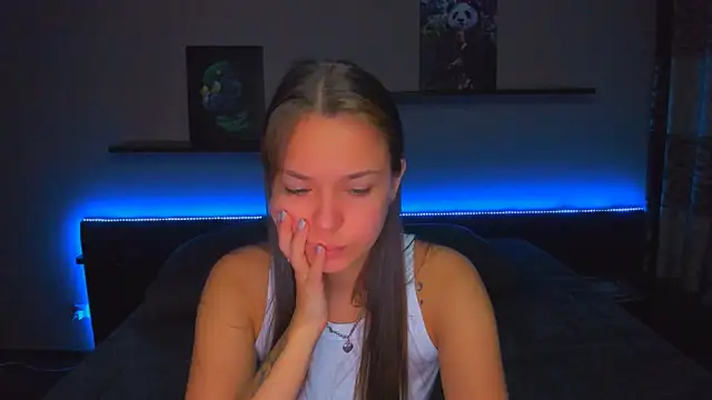 AlexaBarkley online show from 12.22.25