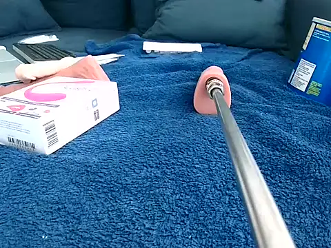 Snapshot of Simon-tem chatting on 01.03.25 Simon-tem online show from 01.03.25