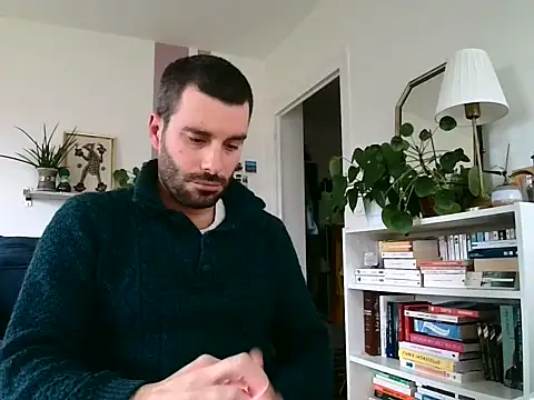 Snapshot of Simon-tem chatting on 01.08.26 Simon-tem online show from 01.08.26