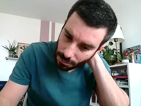 Snapshot of Simon-tem chatting on 03.02.26 Simon-tem online show from 03.02.26