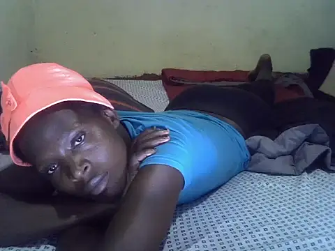 Snapshot of cute-shamza chatting on 11.09.25 cute-shamza online show from 11.09.25