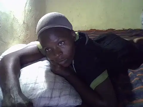 Snapshot of cute-shamza chatting on 11.22.25 cute-shamza online show from 11.22.25