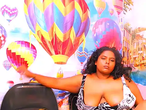 Snapshot of Indianfairy99 chatting on 12.15.24 Indianfairy99 online show from 12.15.24