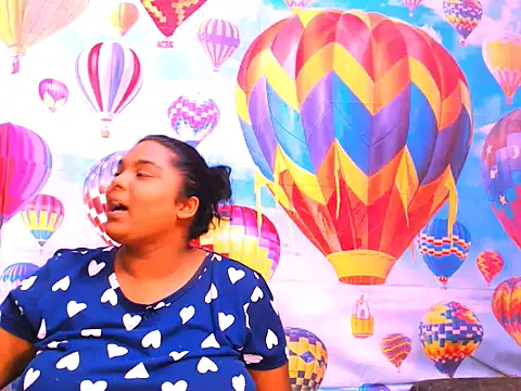 Snapshot of Indianfairy99 chatting on 01.21.25 Indianfairy99 online show from 01.21.25