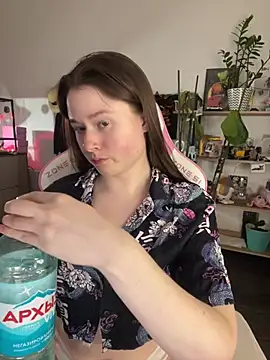 sweetest pie online show from 04.14.26