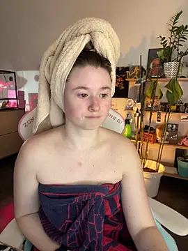 sweetest pie online show from 04.19.26