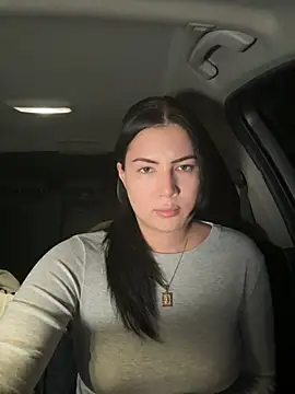 Snapshot of clairewntr chatting on 12.08.24 clairewntr online show from 12.08.24