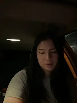 Snapshot of clairewntr chatting on 01.26.25 clairewntr online show from 01.26.25