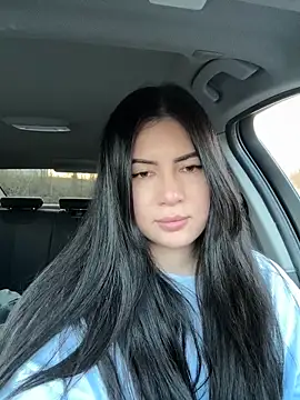 Snapshot of clairewntr chatting on 03.13.25 clairewntr online show from 03.13.25