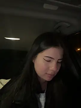 Snapshot of clairewntr chatting on 03.16.25 clairewntr online show from 03.16.25