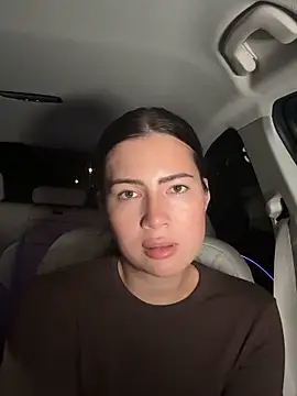 Snapshot of clairewntr chatting on 10.06.25 clairewntr online show from 10.06.25