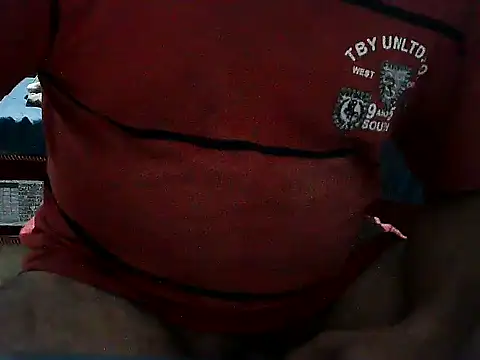 Snapshot of eduar570 chatting on 09.24.25 eduar570 online show from 09.24.25