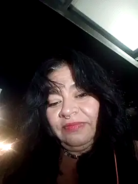 Snapshot of karlablue_ chatting on 12.18.24 karlablue online show from 12.18.24