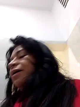 Snapshot of karlablue_ chatting on 03.08.25 karlablue online show from 03.08.25