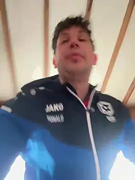 Taxidriver1988 online show from 01.31.25