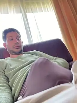 Taxidriver1988 online show from 04.29.26