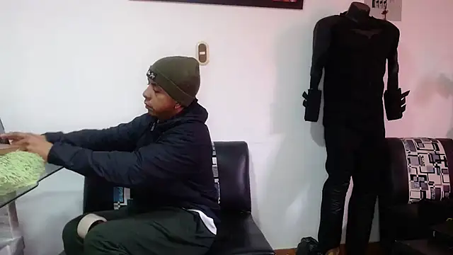 Black hot266 online show from 12.18.25