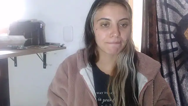 mariecam420 online show from 02.18.25