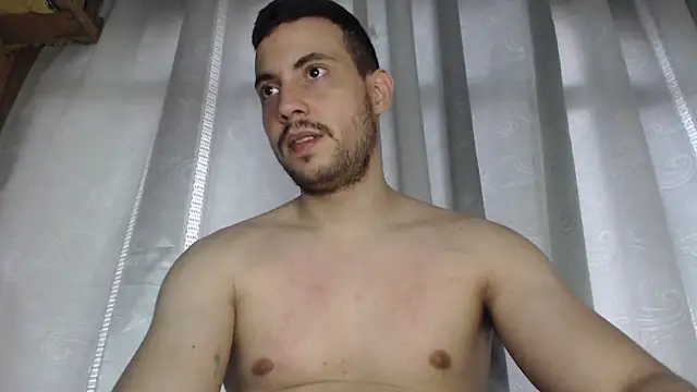 Snapshot of Armando_2002 chatting on 02.16.25 Armando 2002 online show from 02.16.25