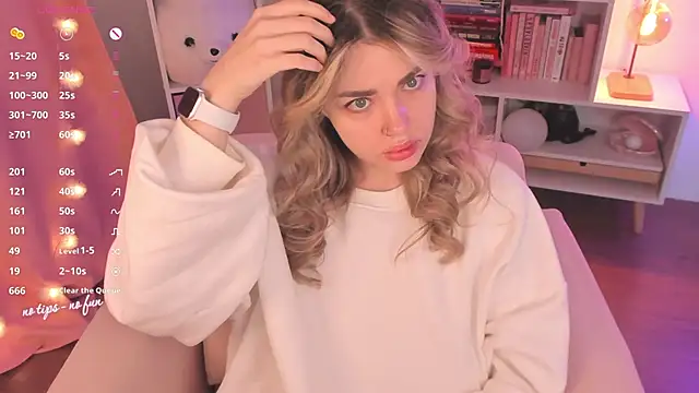 Snapshot of pussy-kattt chatting on 02.01.25 pussy-kattt online show from 02.01.25